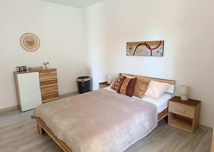 Stari Koko Apartment *