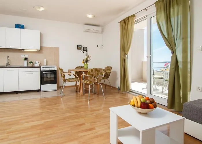 Apartment Stari Koko Omis